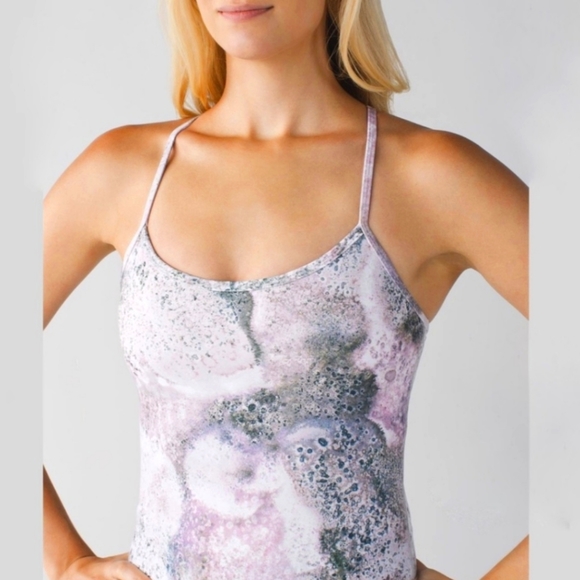 Lululemon Y tank top in Sugar Crush - Picture 1 of 6